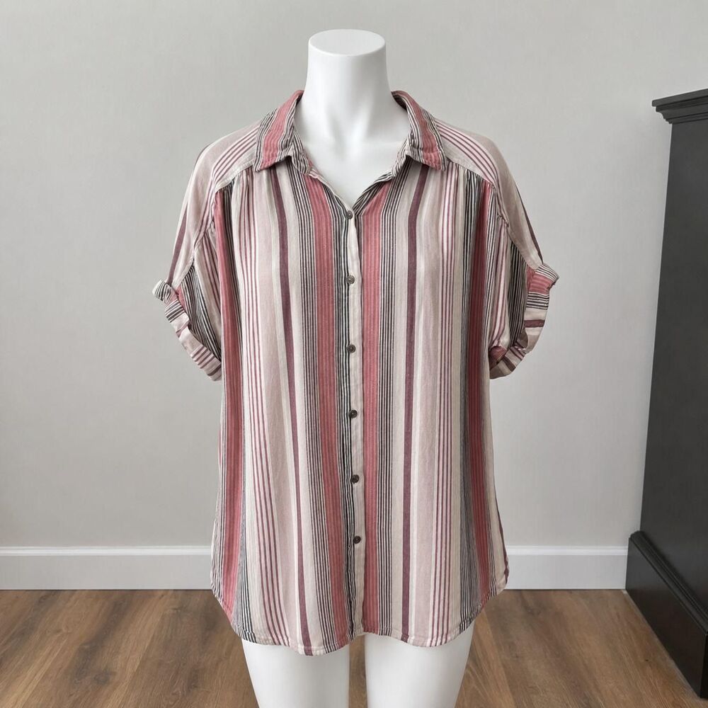 Universal-thread Women's multi Blouse - Picture 3 of 6